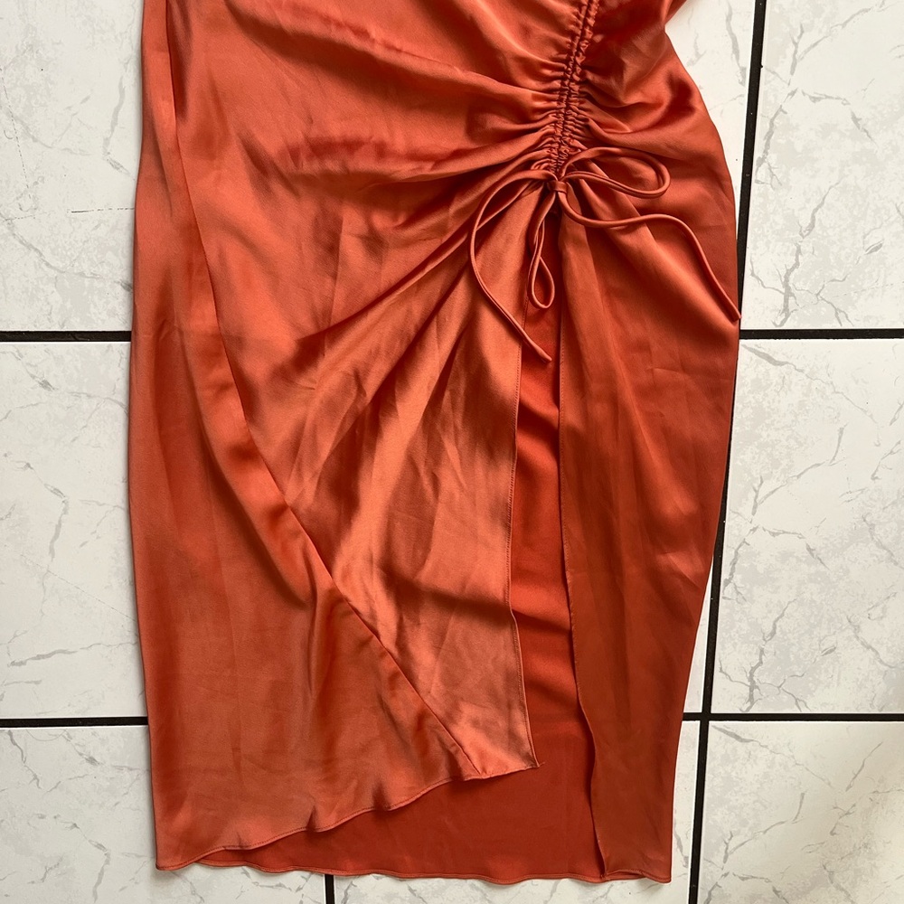Forever 21 orange satin dress - Picture 4 of 7